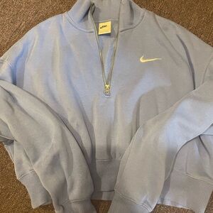 Nike Women's Sky Blue Cropped Quarter Zip